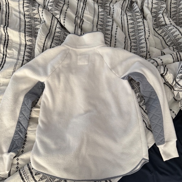 Abercrombie and fitch sherpa - Picture 3 of 5